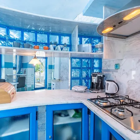 Apartamento Paco's Superior 6 *
